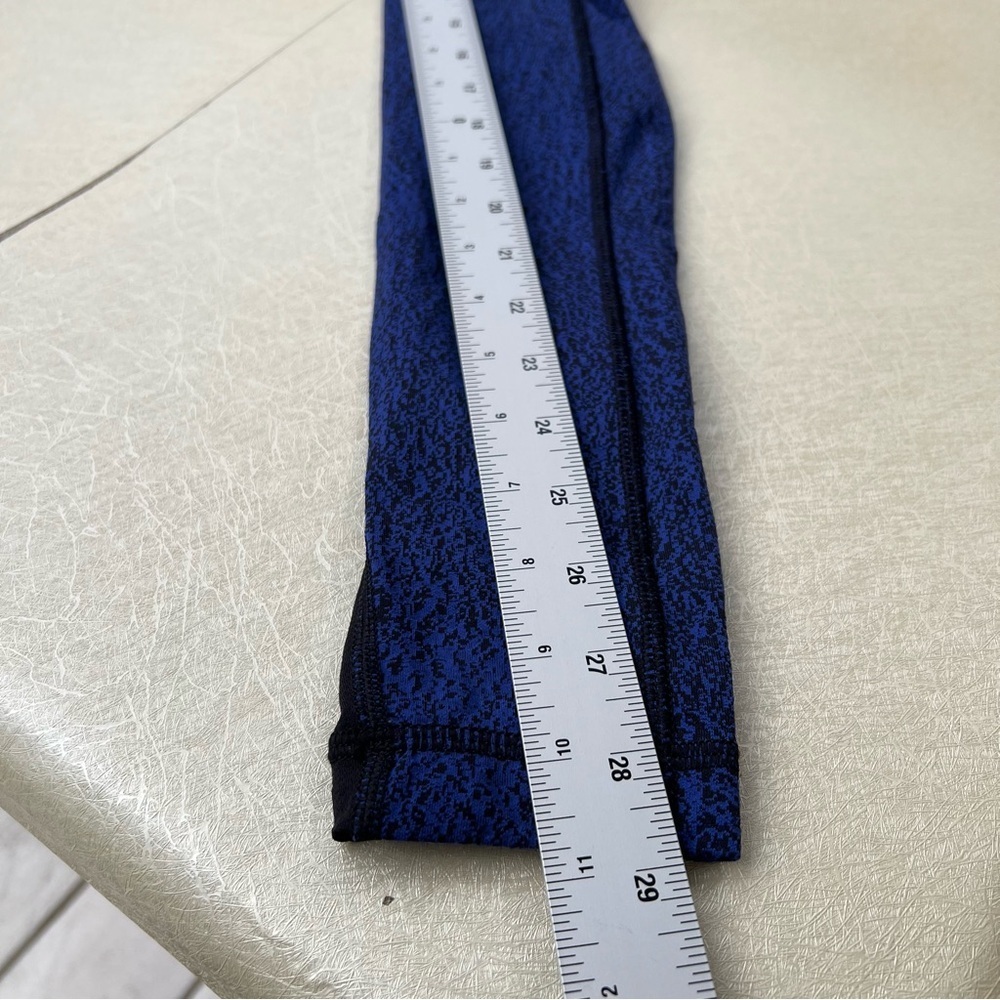 Lululemon Blue and Black Leggings With pockets Women’s Size 6 - Picture 7 of 8